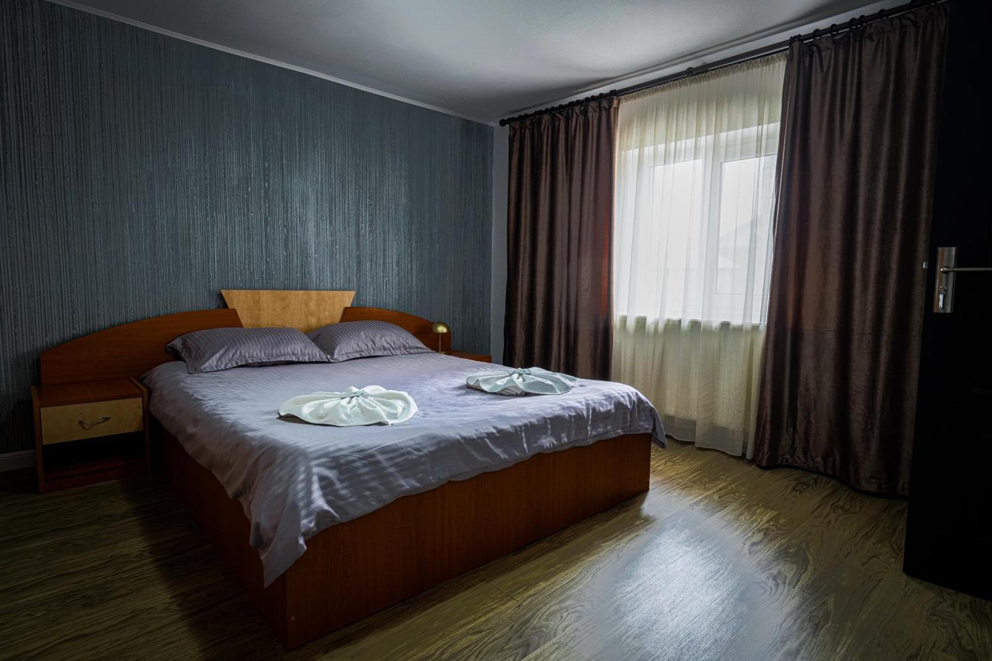 Hotel Casa Andra Baia de Fier Zewnętrze zdjęcie