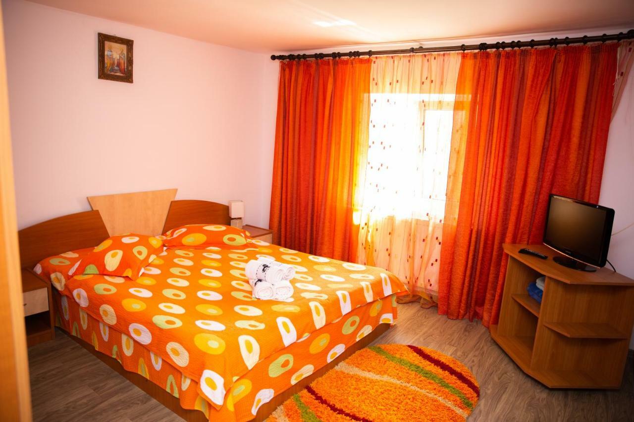 Hotel Casa Andra Baia de Fier Zewnętrze zdjęcie